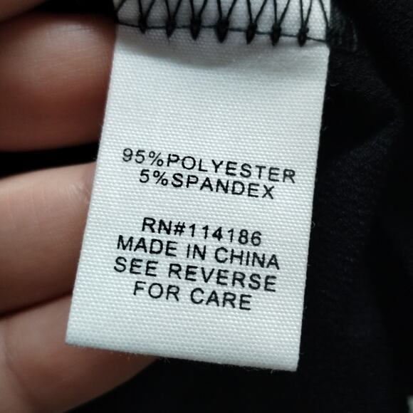 89th & Madison NWT Women's Plus Size 2X Black Grommet Neck Slit Sleeve Blouse - Picture 6 of 9